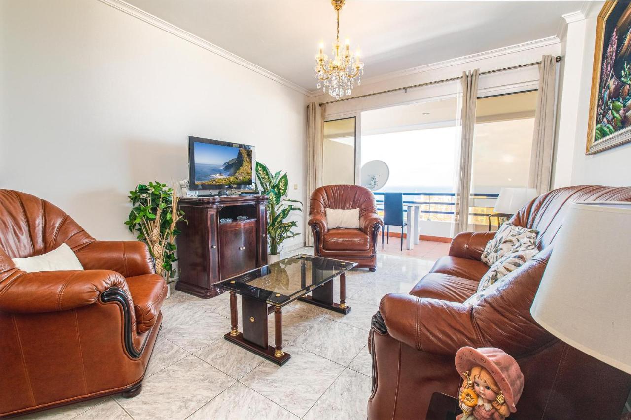 Sea And Sunset View Apartment In Funchal Екстер'єр фото